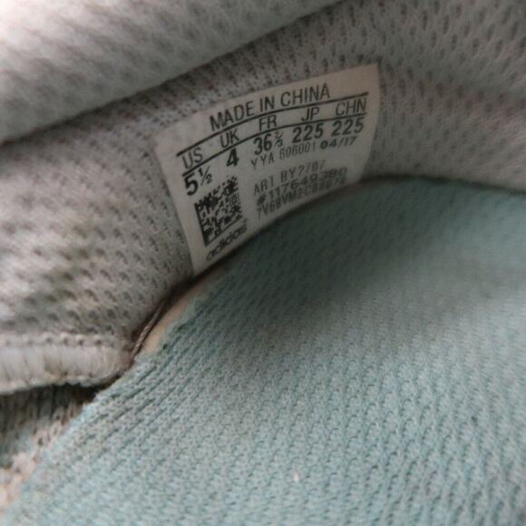 Adidas Shoes Womens 5.5 Ultra Boost Sneaker Athletic Trainer Running Knit Active - Picture 14 of 15